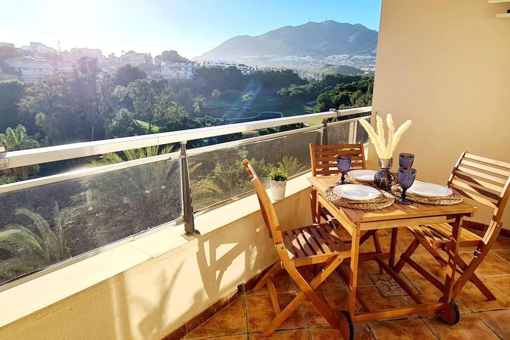 Soleado Apartamento Golf Y A 900 M De La Playa Бенальмадена Экстерьер фото